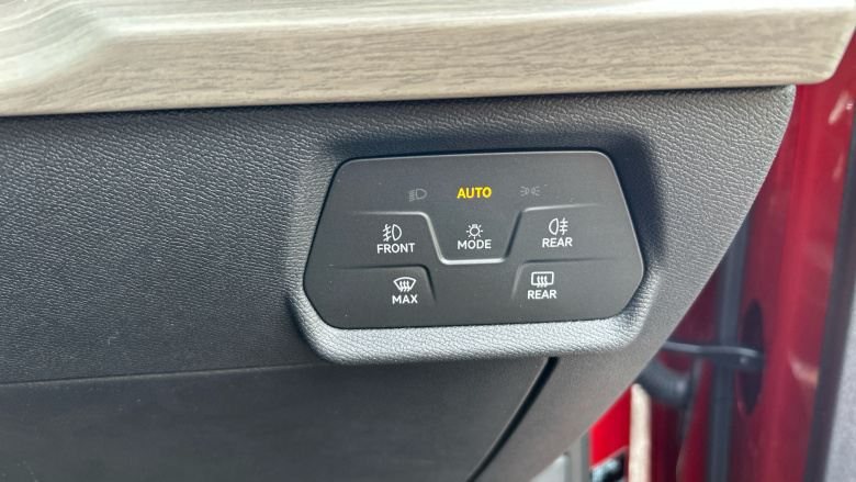 SEAT Leon 2.0 TSI EVO Xcellence Lux 5dr DSG Petrol Hatchback